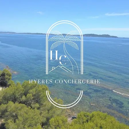 Les Grillons Pieds Dans L'eau Beau Rivage By Hc