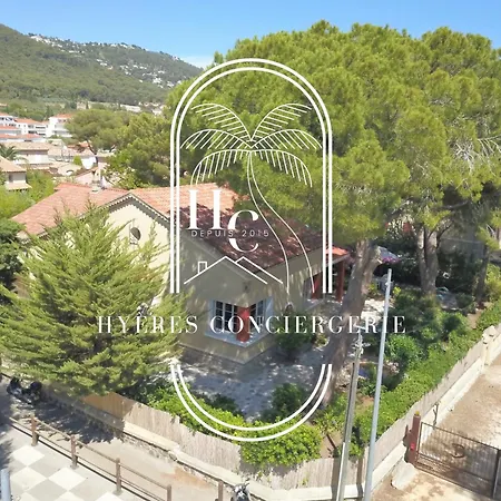 Villa Les Grillons Pieds Dans L'eau Beau Rivage By Hc Carqueiranne